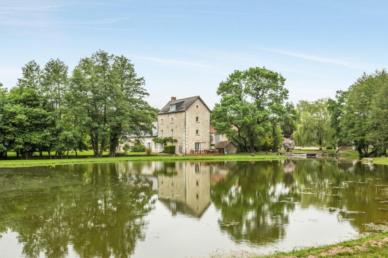 Le Moulin De Chareau Bed and Breakfast Reugny  Eksteriør billede
